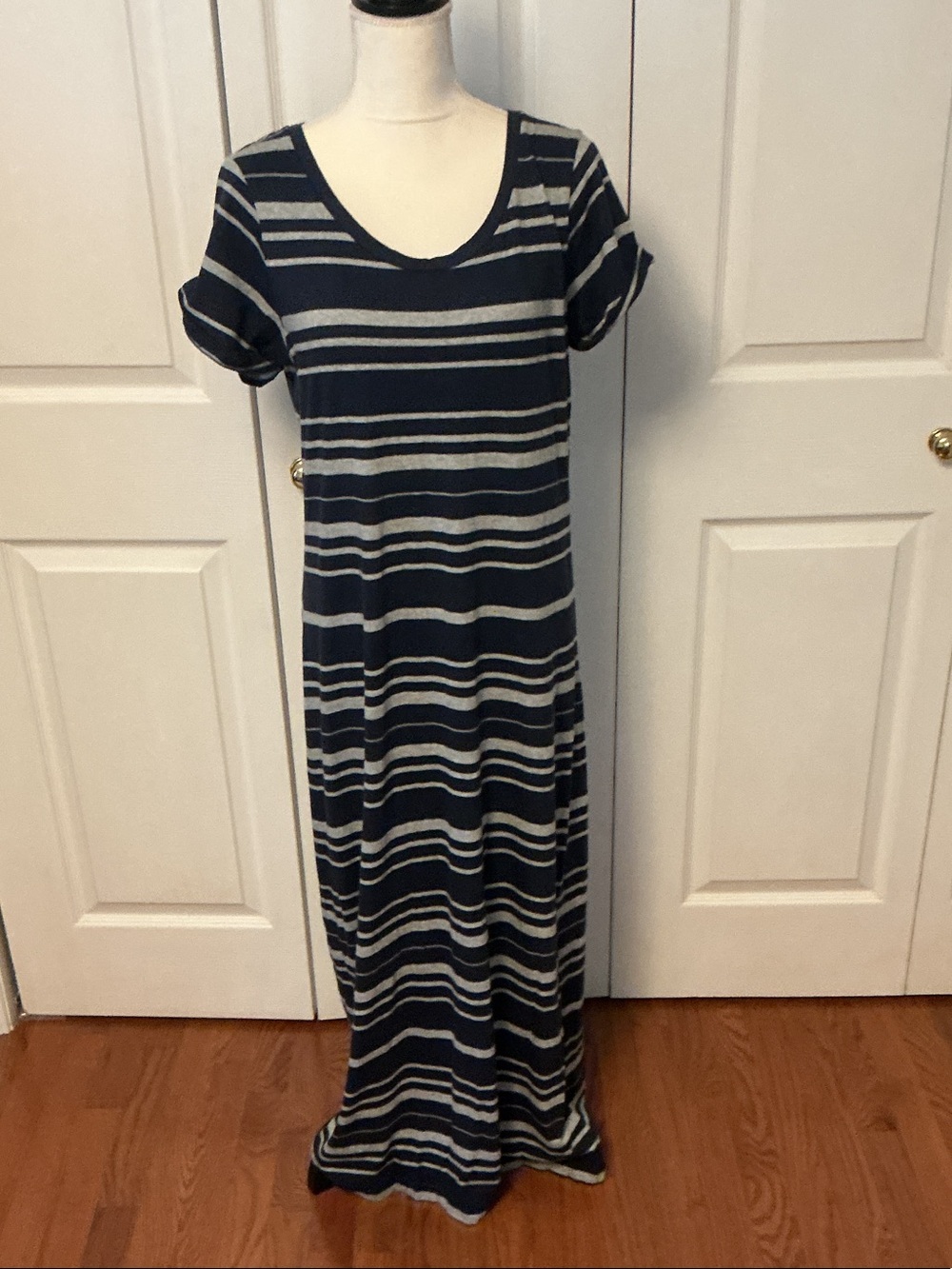 GAP Navy and Gray Striped Short-Sleeve Maxi Dress